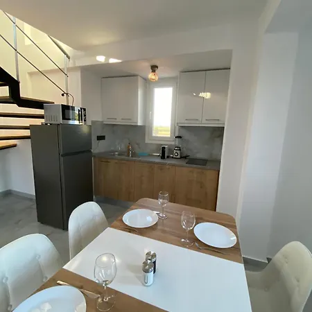 Luz Del Sol * Nea Moudania