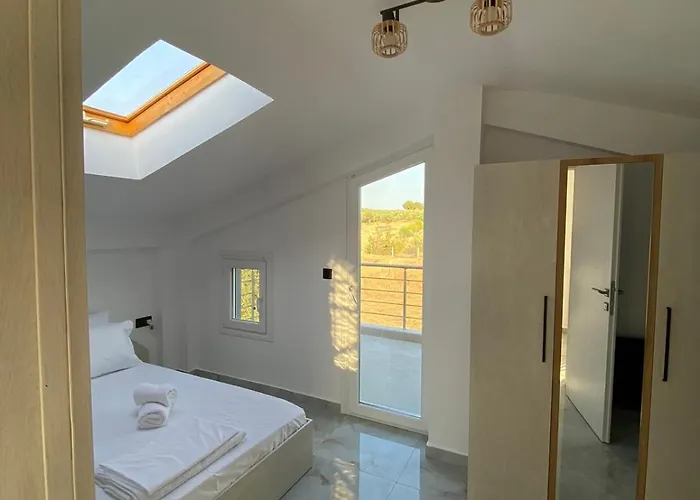 Luz Del Sol Νέα Μουδανιά